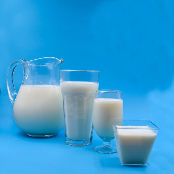 Sữa Tươi Tiệt Trùng VINAMILK 180ml